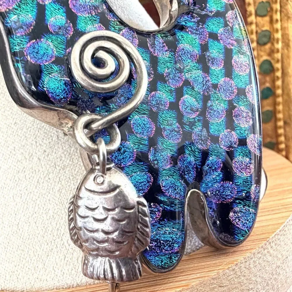 Linda Shull “Boots the Cat” Dichroic Glass Sterling Brooch Pendant